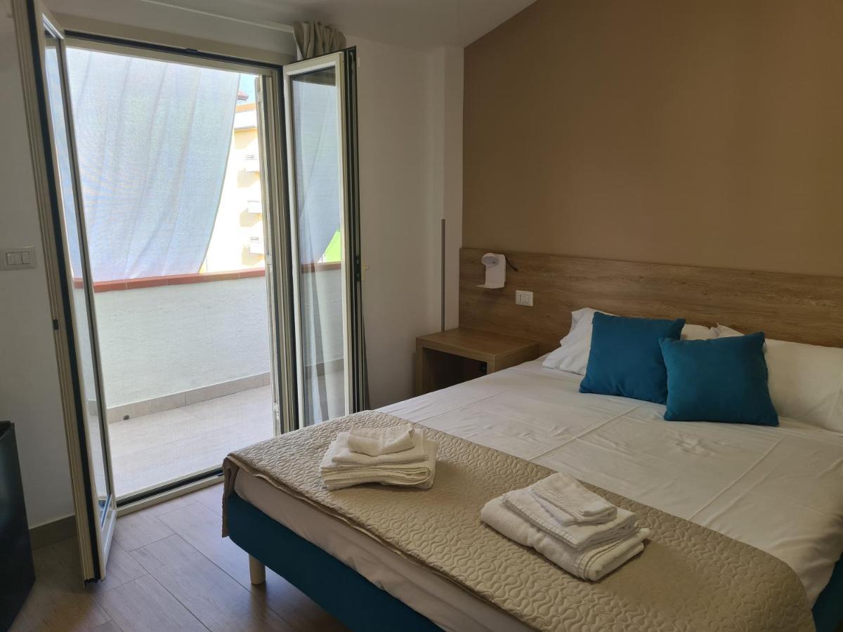 سكاليا B&B Al Quadrato المظهر الخارجي الصورة