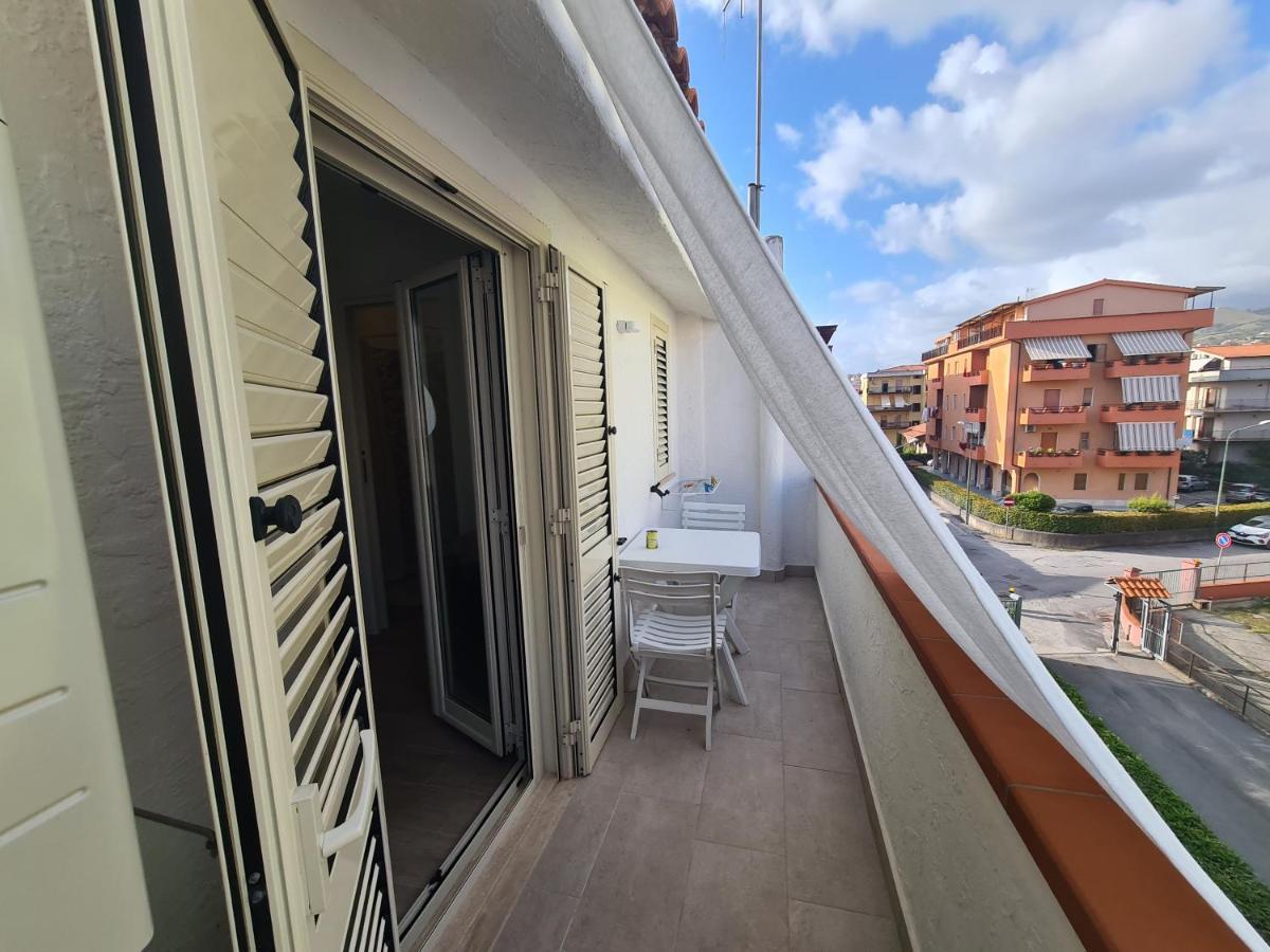 سكاليا B&B Al Quadrato المظهر الخارجي الصورة